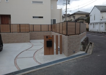 写真：外構工事　１